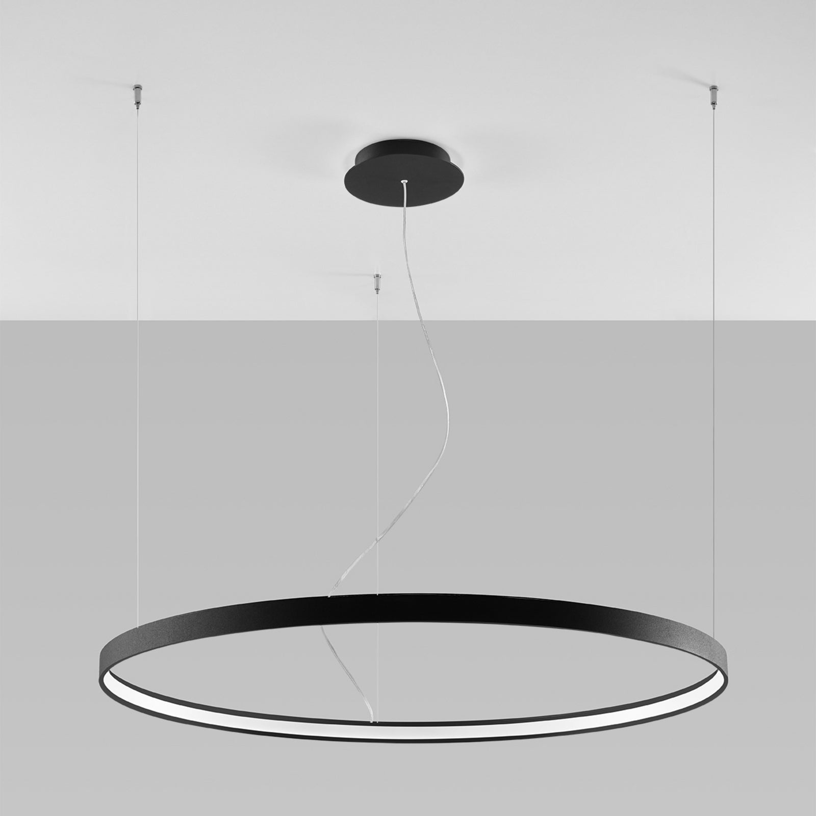LED pendellampe Rio 110 Ø110 cm 70W 4000K svart detaljlys