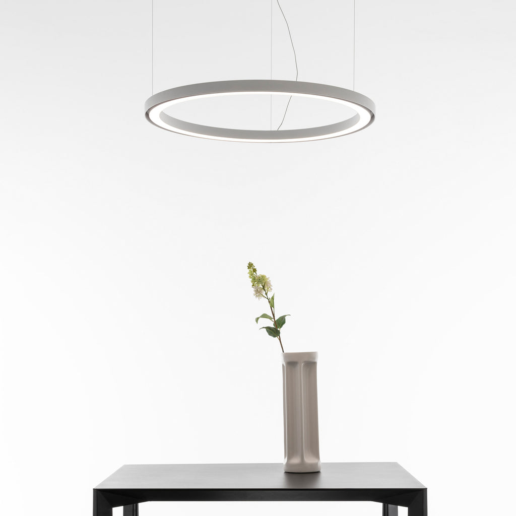 LED pendellampe Ripple ringformet hvit Ø90 cm detalj