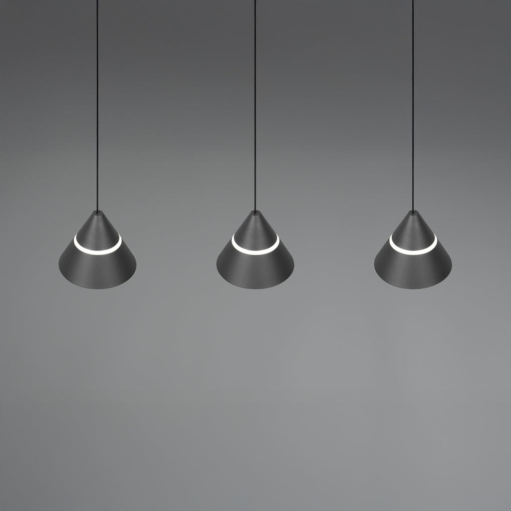 Montert LED pendellampe Romeo 3-lys svart metall 55 cm CCT i rom