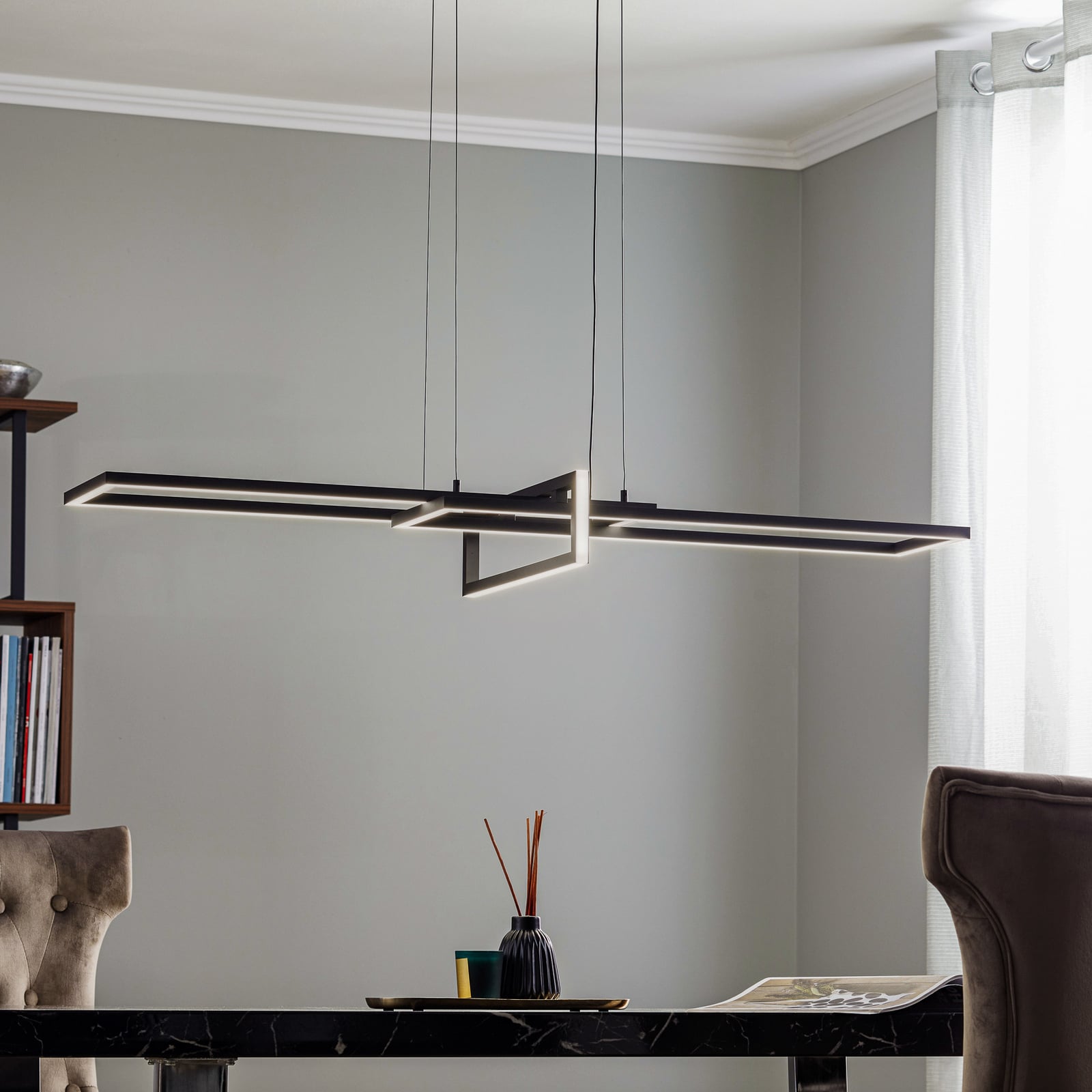 LED pendellampe Salinas dimbar svart matt metall 110 cm forfra