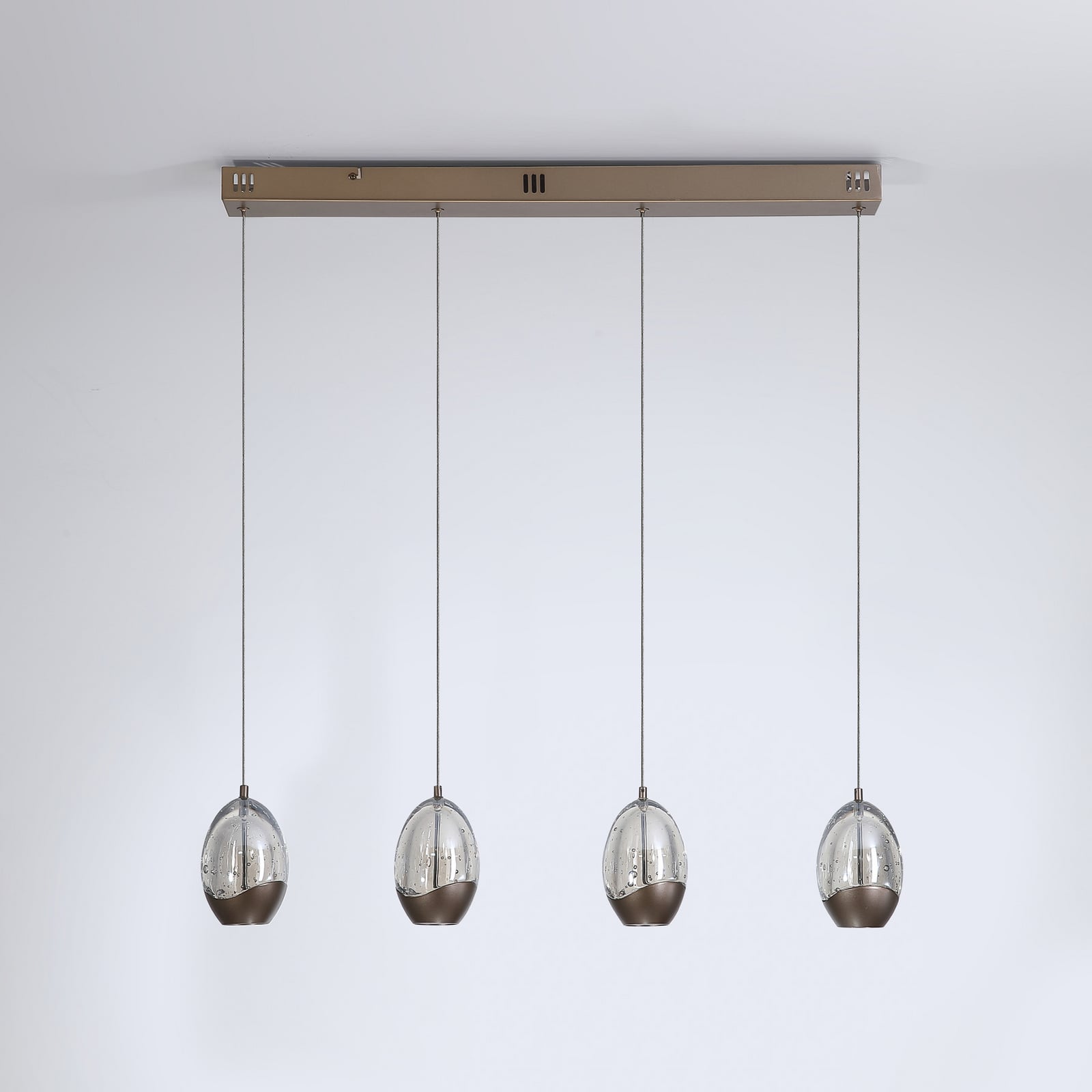 Nærbilde av glass på LED pendellampe Seeds 4-lys glass kremfarget 75 cm