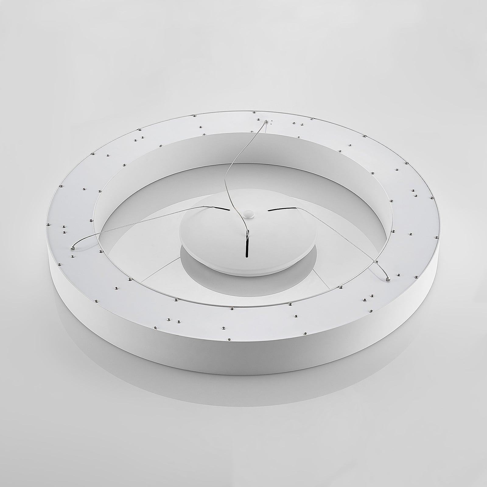 Sideprofil av LED pendellampe Sharelyn ring hvit Ø80 cm
