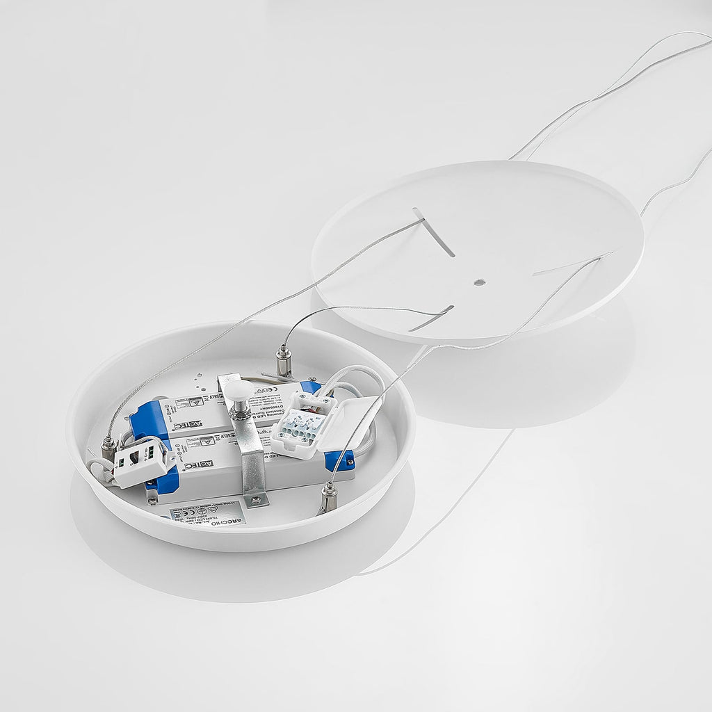 LED pendellampe Sharelyn oppheng og kabler