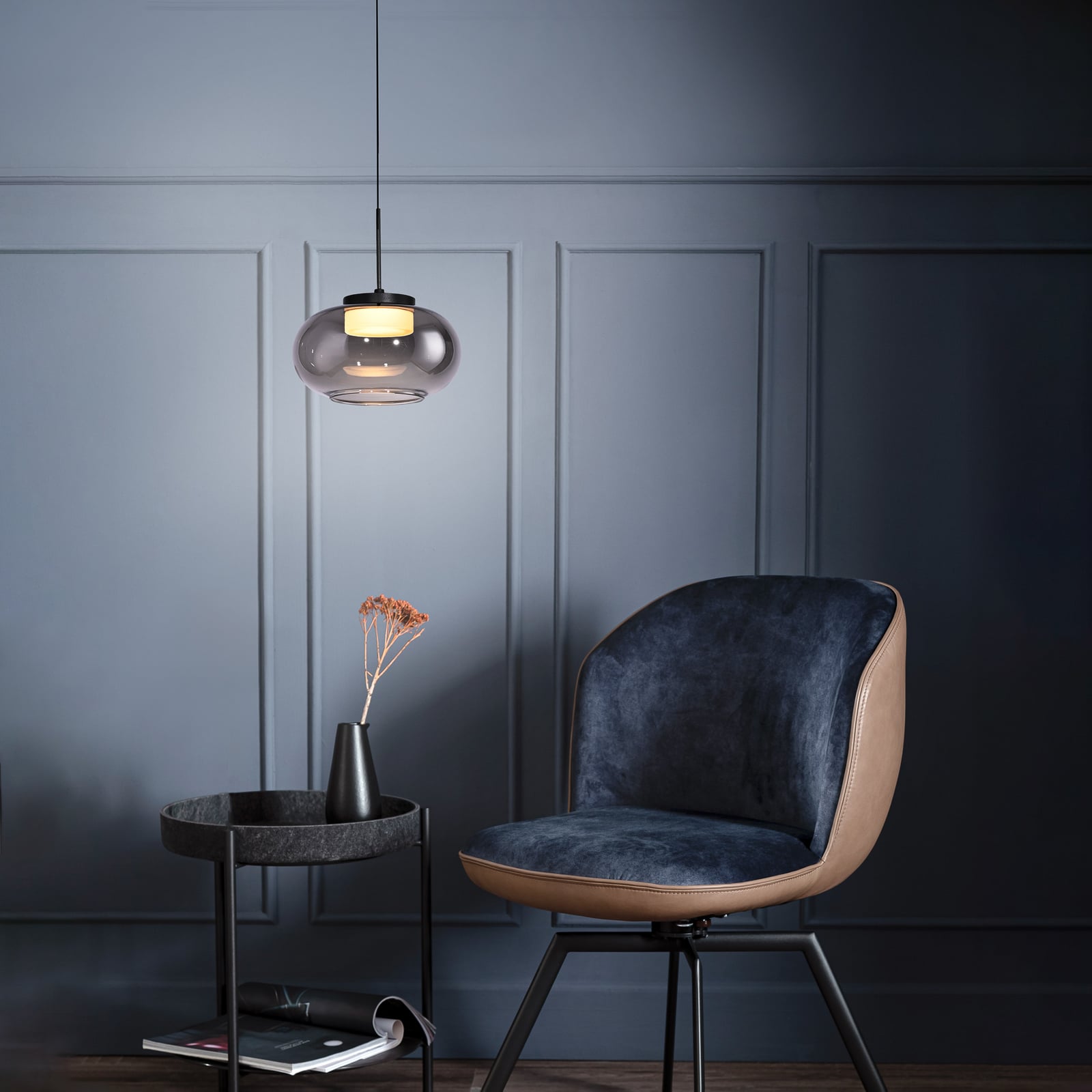 LED pendellampe Sia røykgrå glass Ø20 cm dimbar bakside