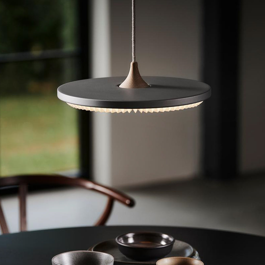 LED pendellampe Soleil aluminium tre lysgrå Ø35 cm - bakside