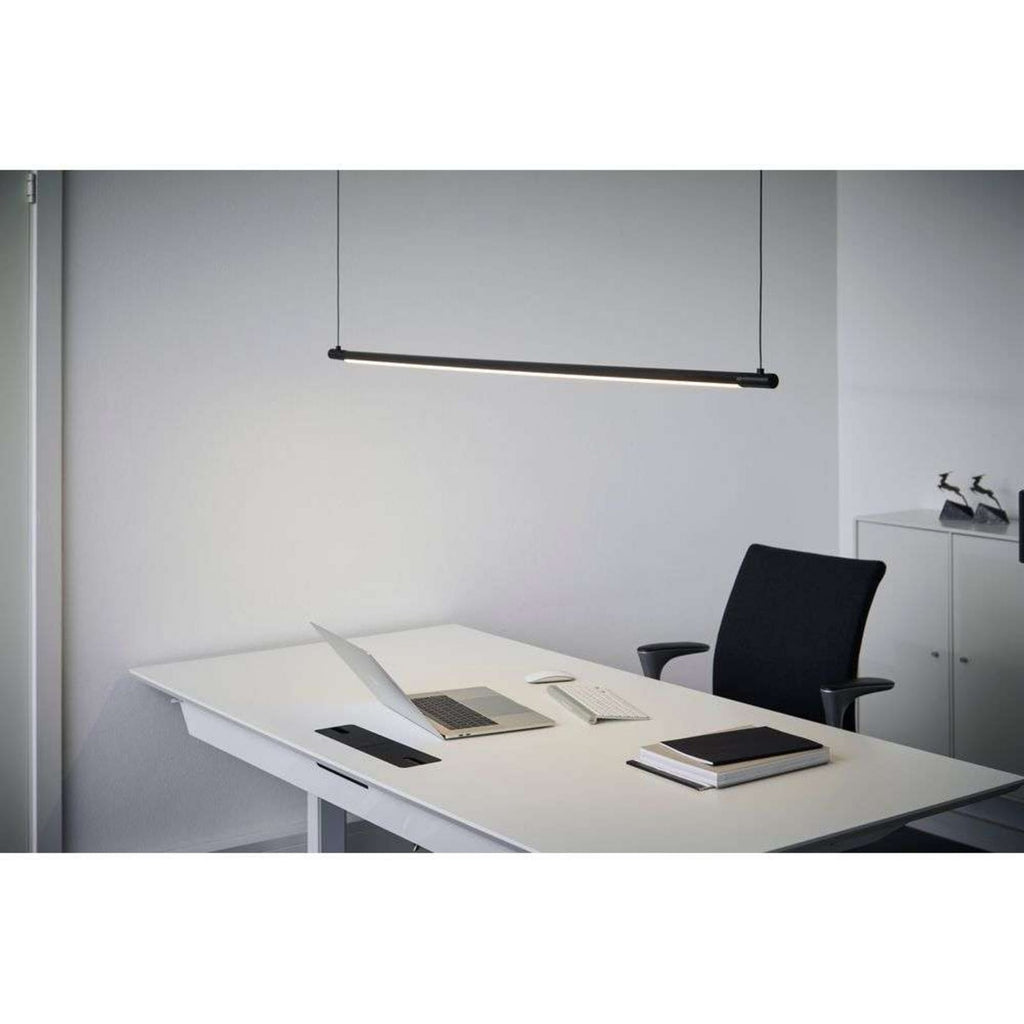 Nærbilde av LED pendellampe Straw 200 aluminium svart
