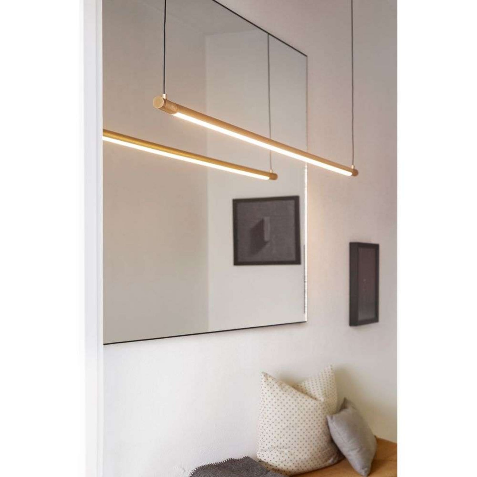 LED pendellampe Straw 200 gull aluminium roterbar lampehode