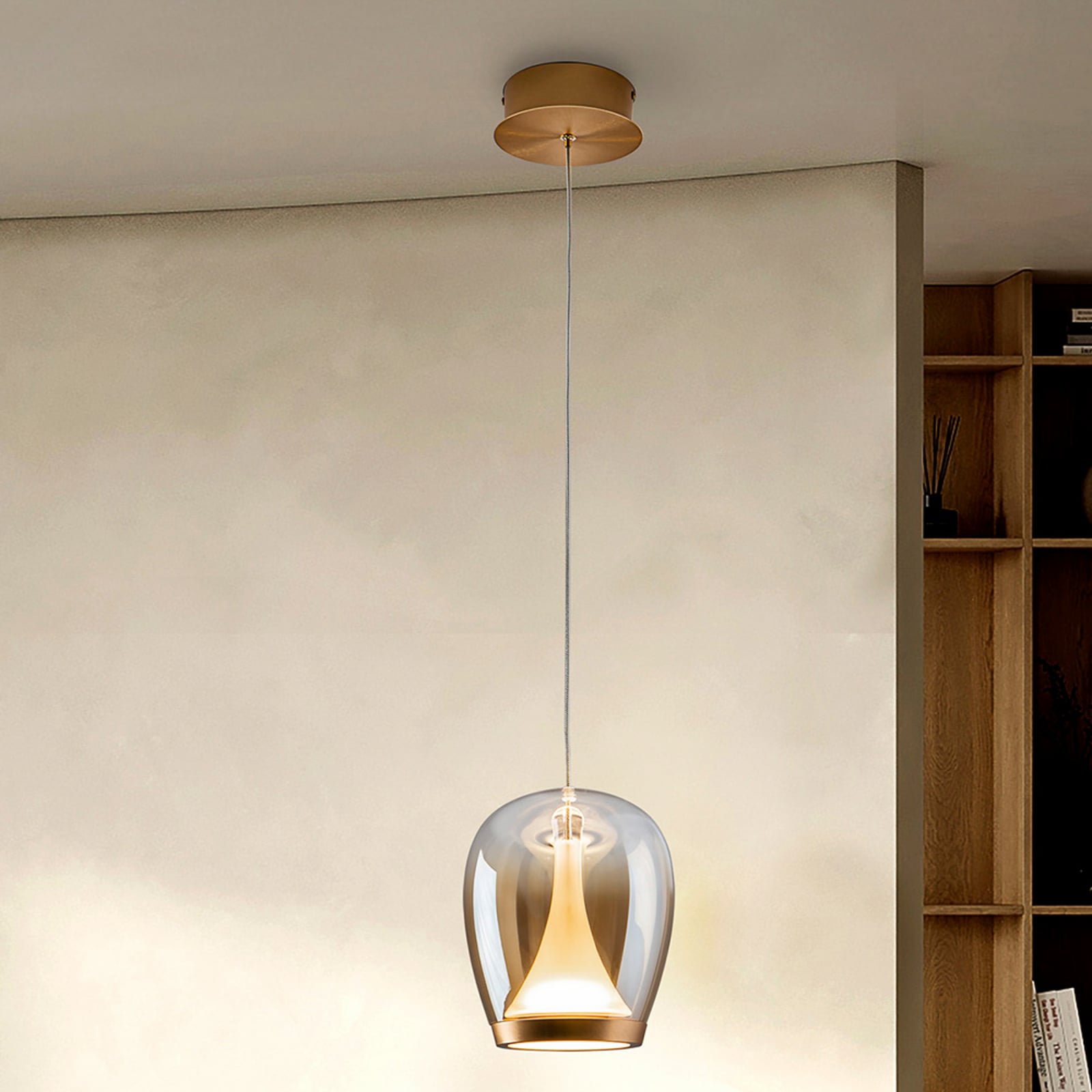 LED pendellampe Suspiro glass gull/amber Ø18 cm forfra