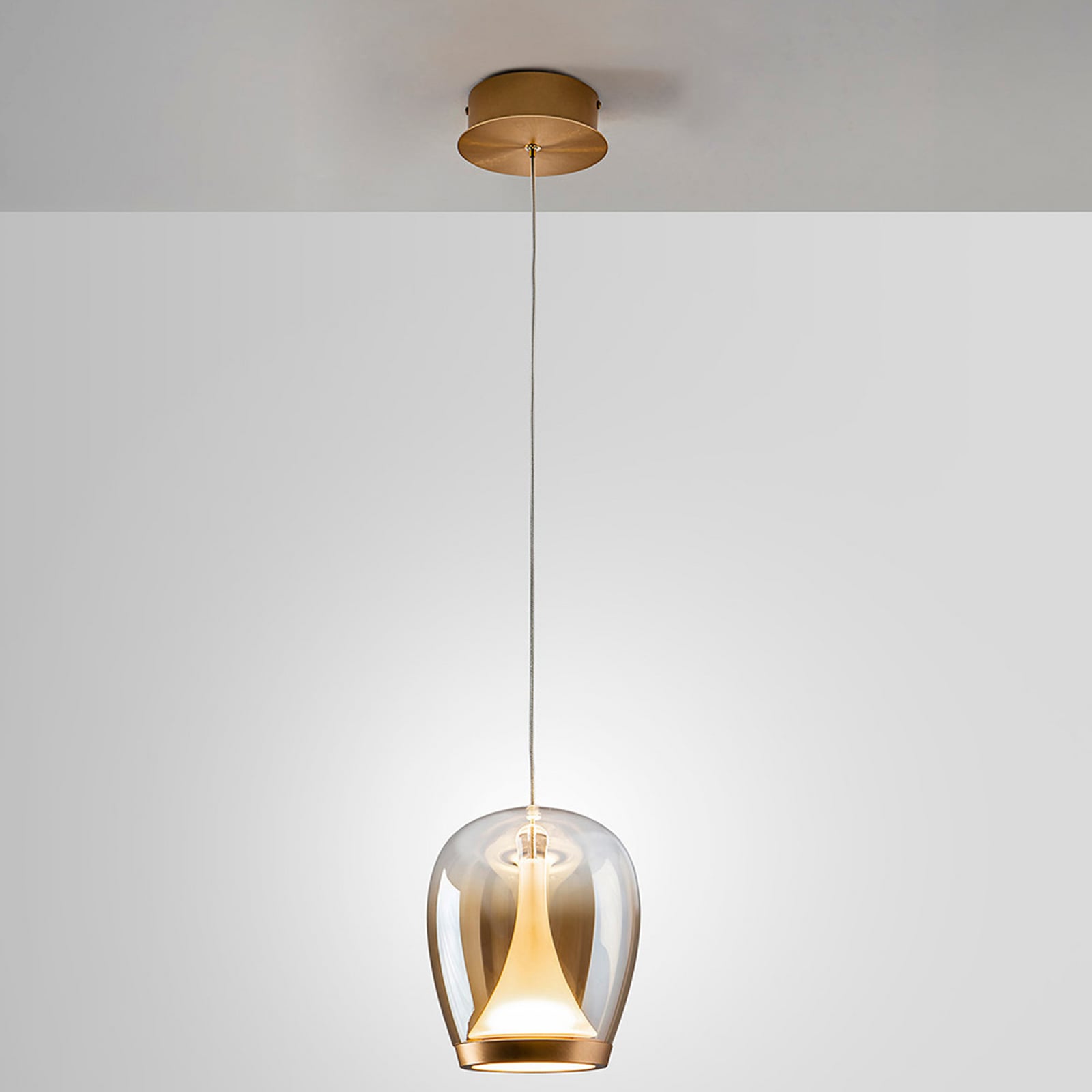 LED pendellampe Suspiro glass gull/amber Ø18 cm detalj