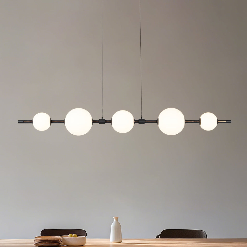 LED pendellampe Tanira svart/hvit sett forfra
