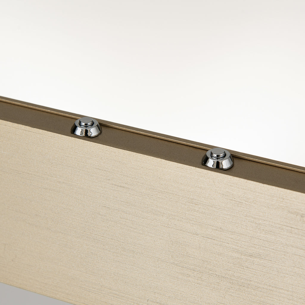 Nærbilde av LED pendellampe Tara dimbar CCT matt messing 120 cm lys