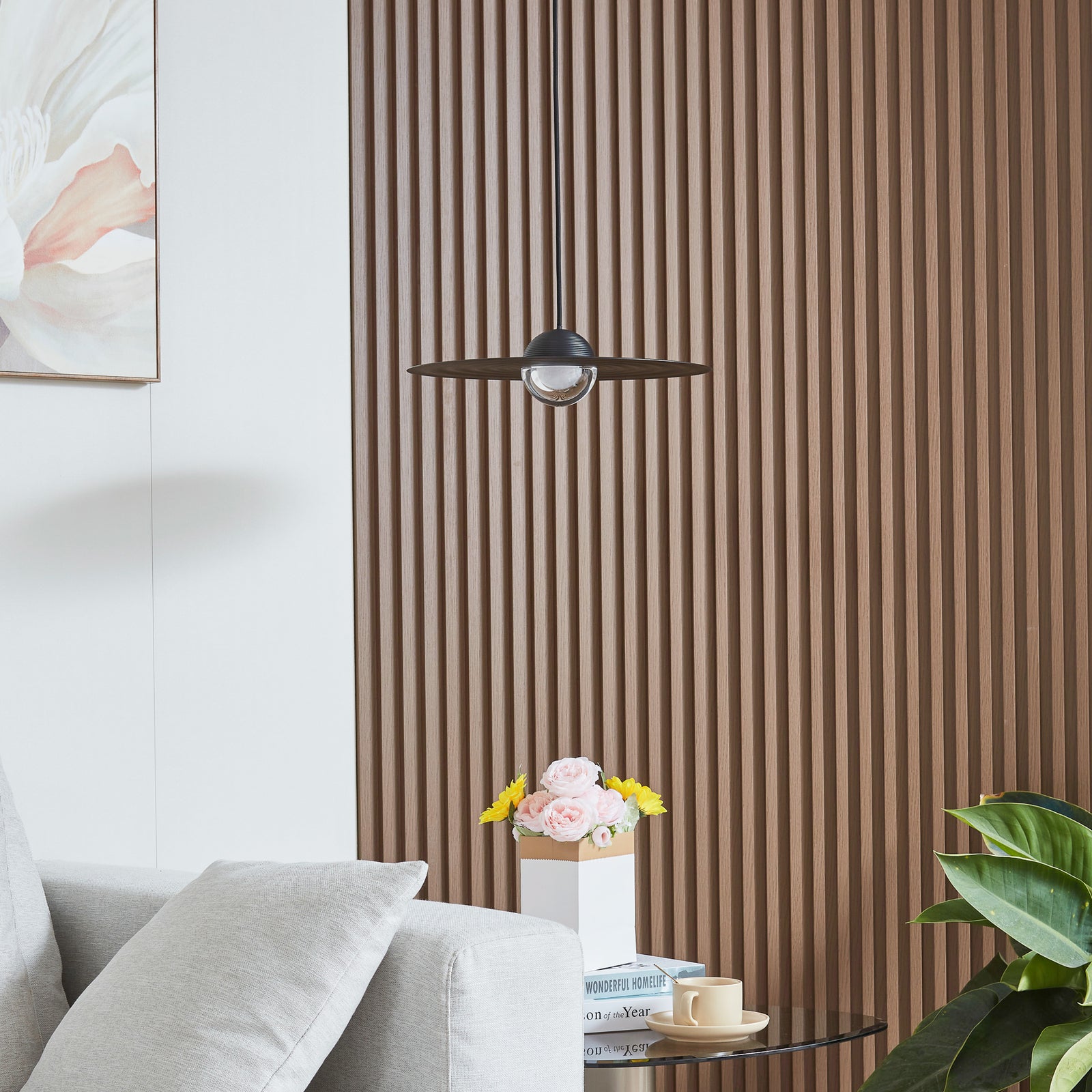 LED pendellampe Tethrion svart aluminium Ø40 cm detalj av skjerm