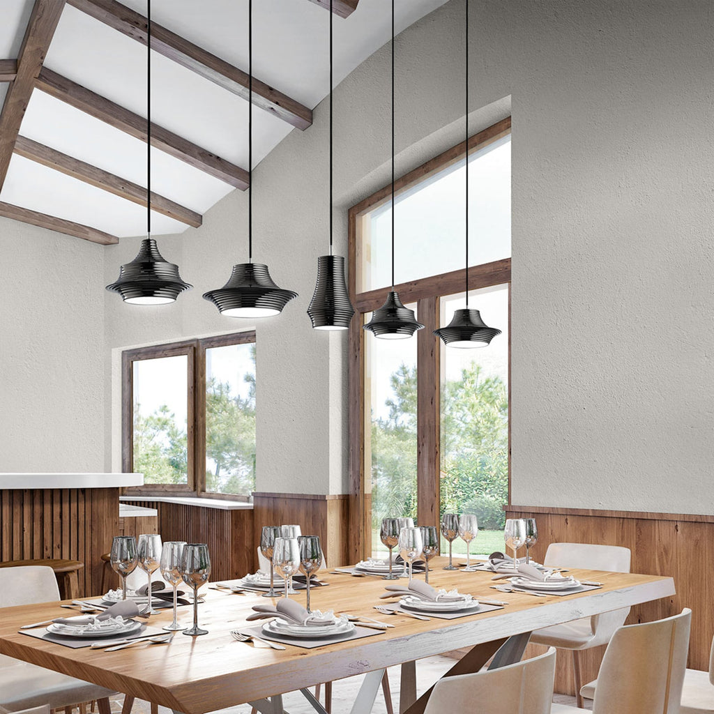 Detalj av LED pendellampe Tibeta 01 krom/svart dimbar Ø12 cm