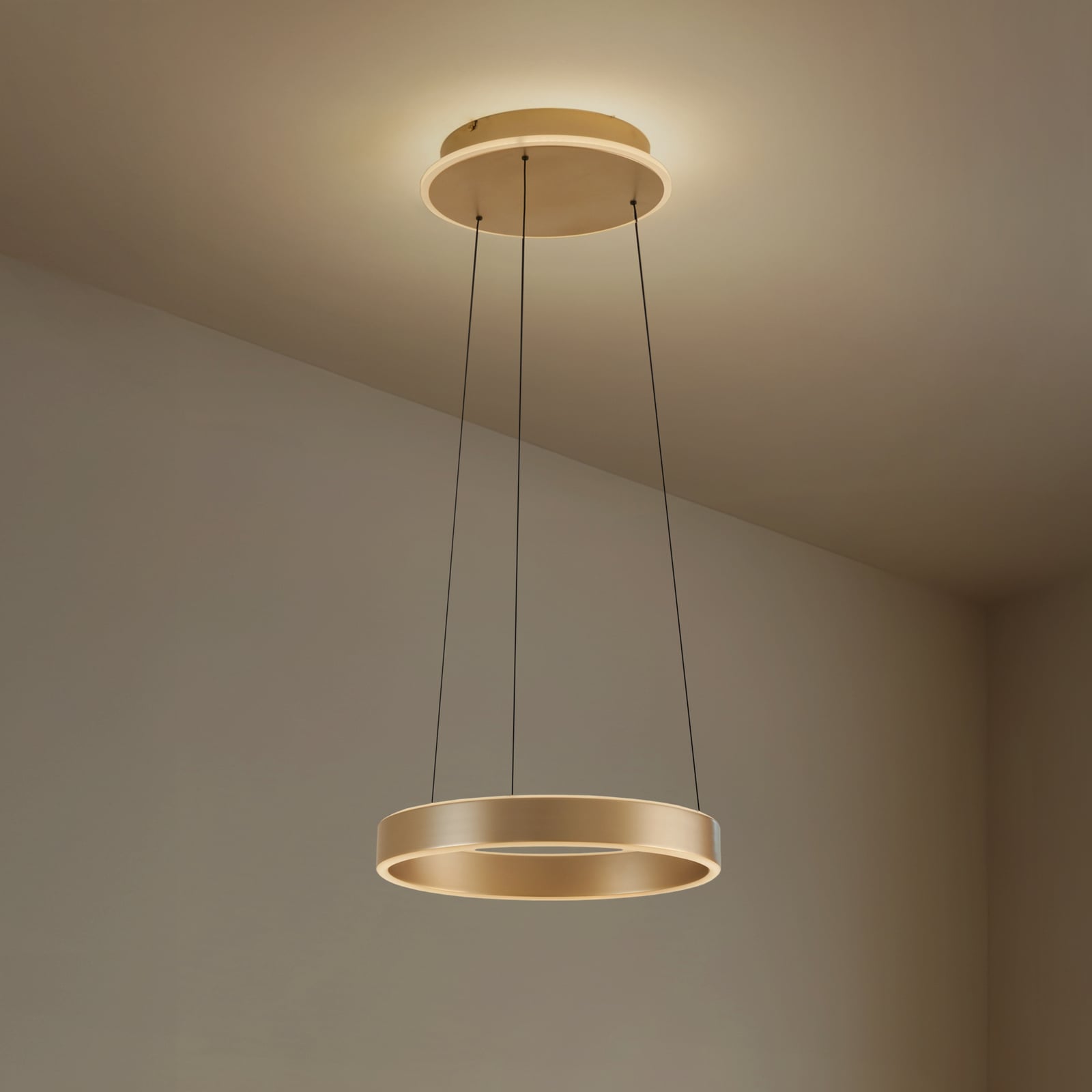 LED pendellampe Tindra dimbar gull Ø40 cm 35W varmhvit forfra