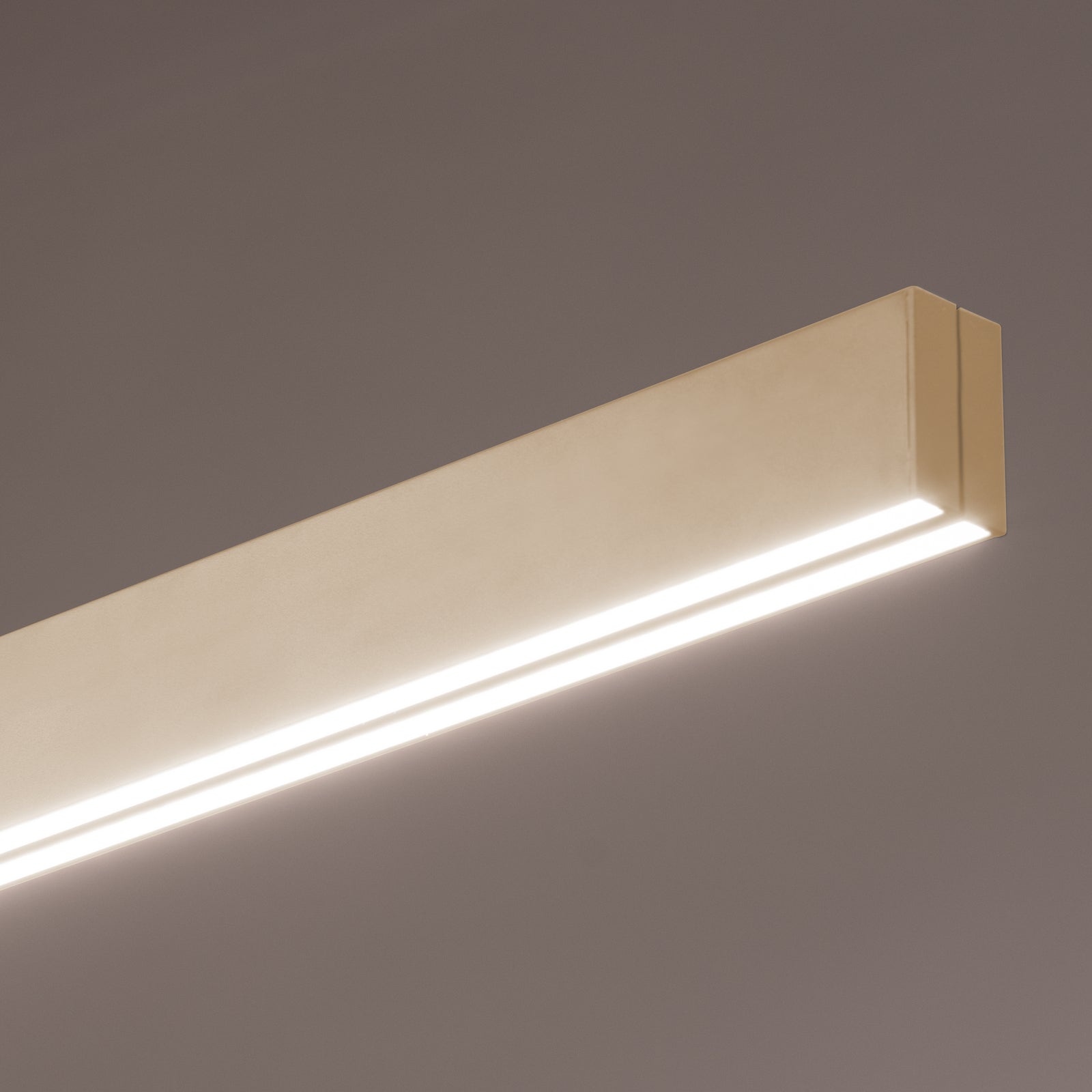 LED pendellampe Vayana sand 114 cm nærbilde av metall