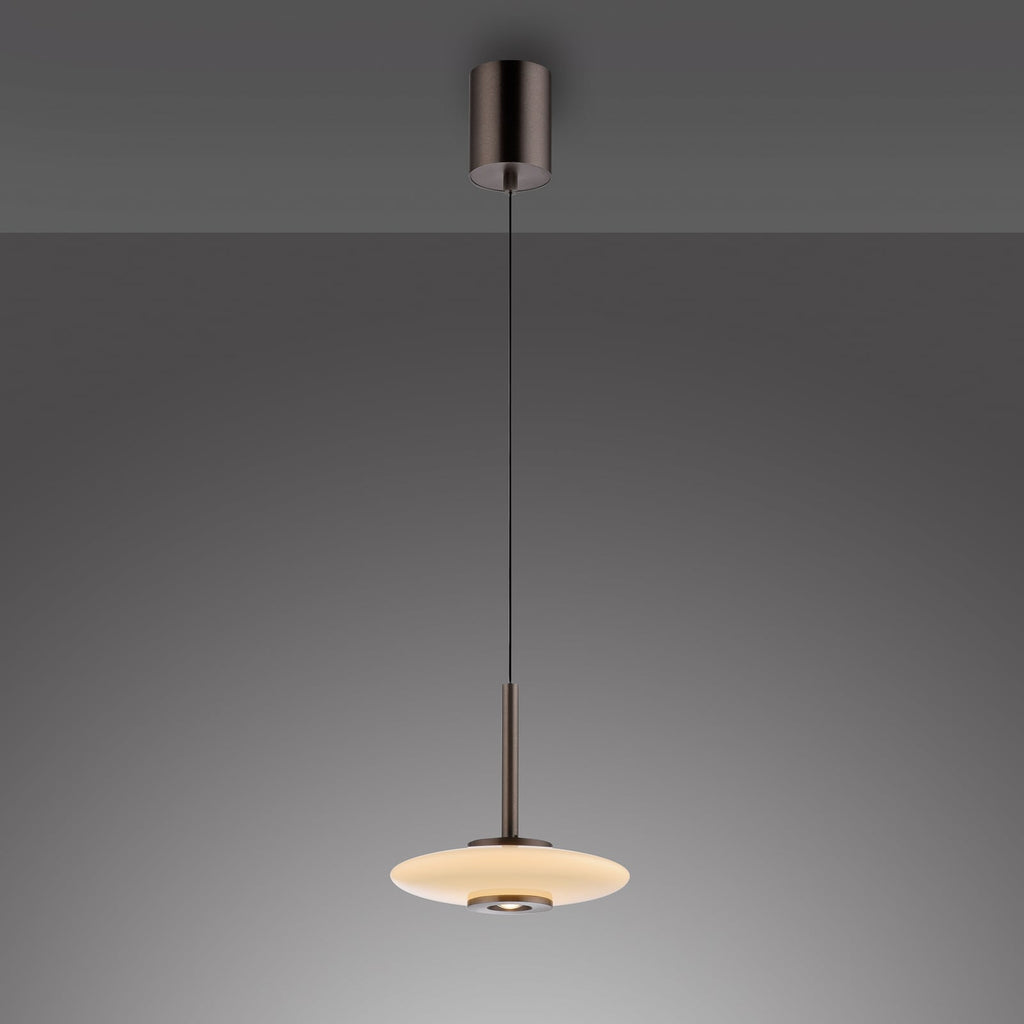 LED pendellampe Vitrum brun opal glass Ø22 cm nærbilde av lampe