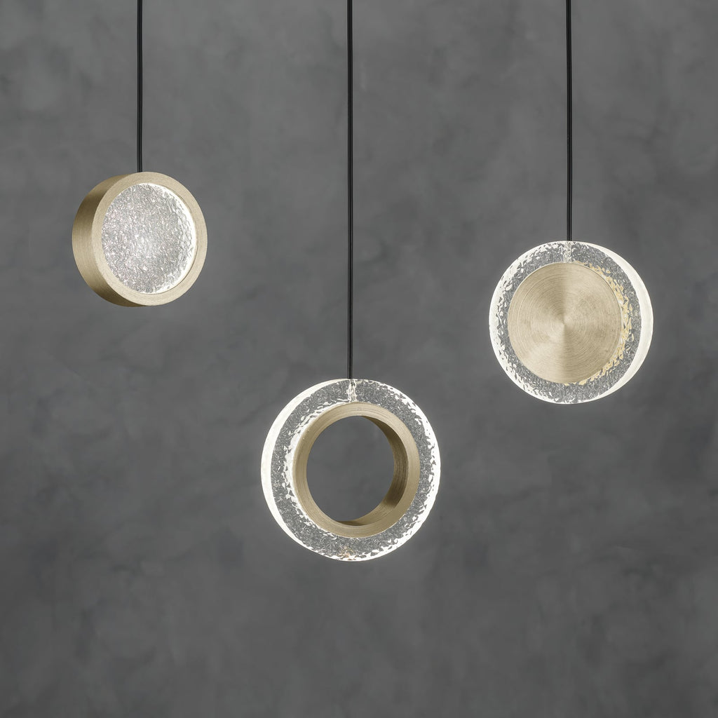 LED pendellampe Yo-Yo A gull metall dimbar detalj nærbilde