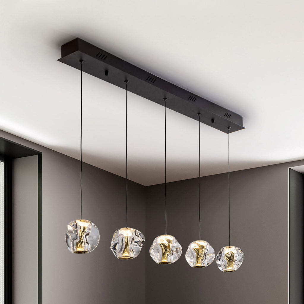 LED pendellampe Zaria 5-lys svart klar akryl dimbar 96 cm forfra