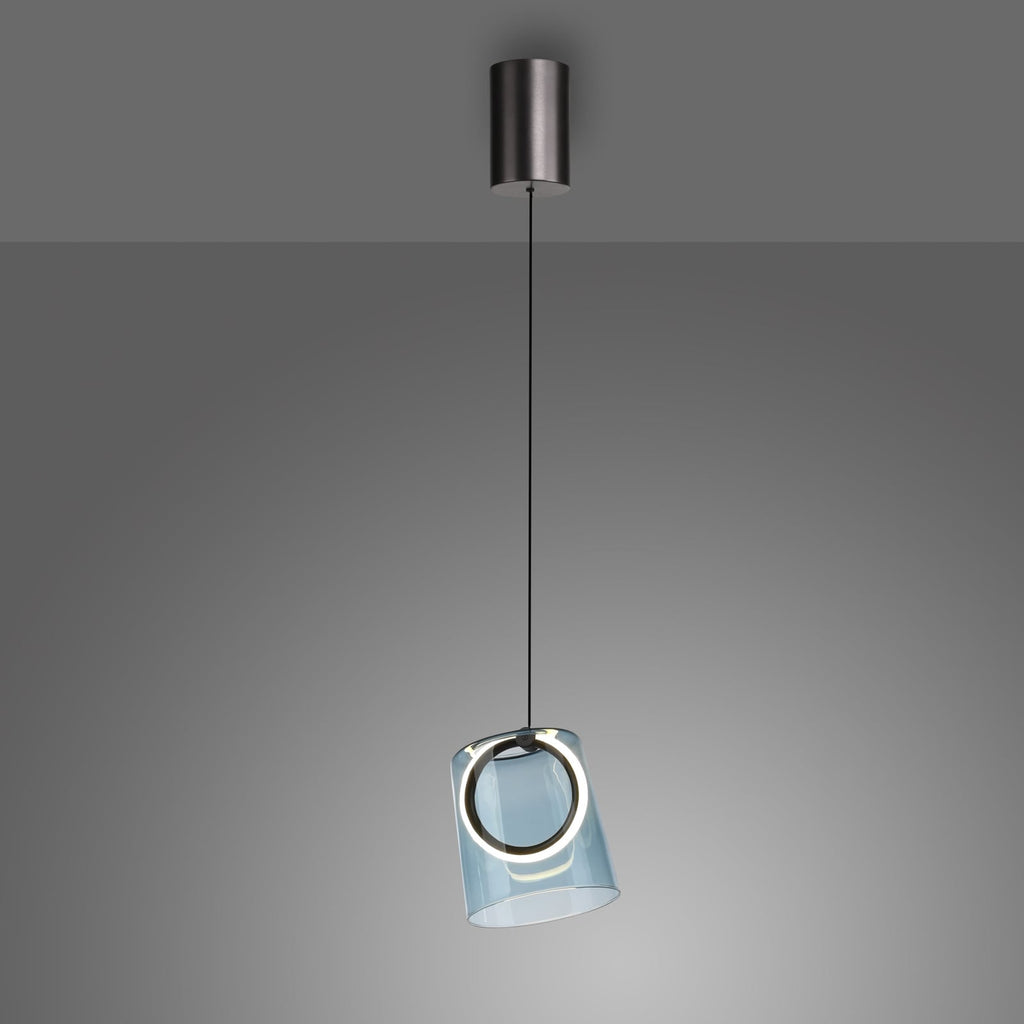 LED pendellampe Zula montert i rom