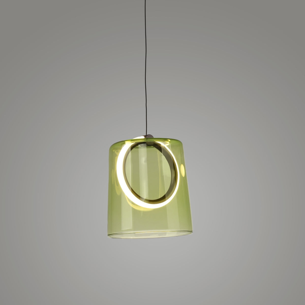 LED pendellampe Zula grønn glass nærbilde av glass