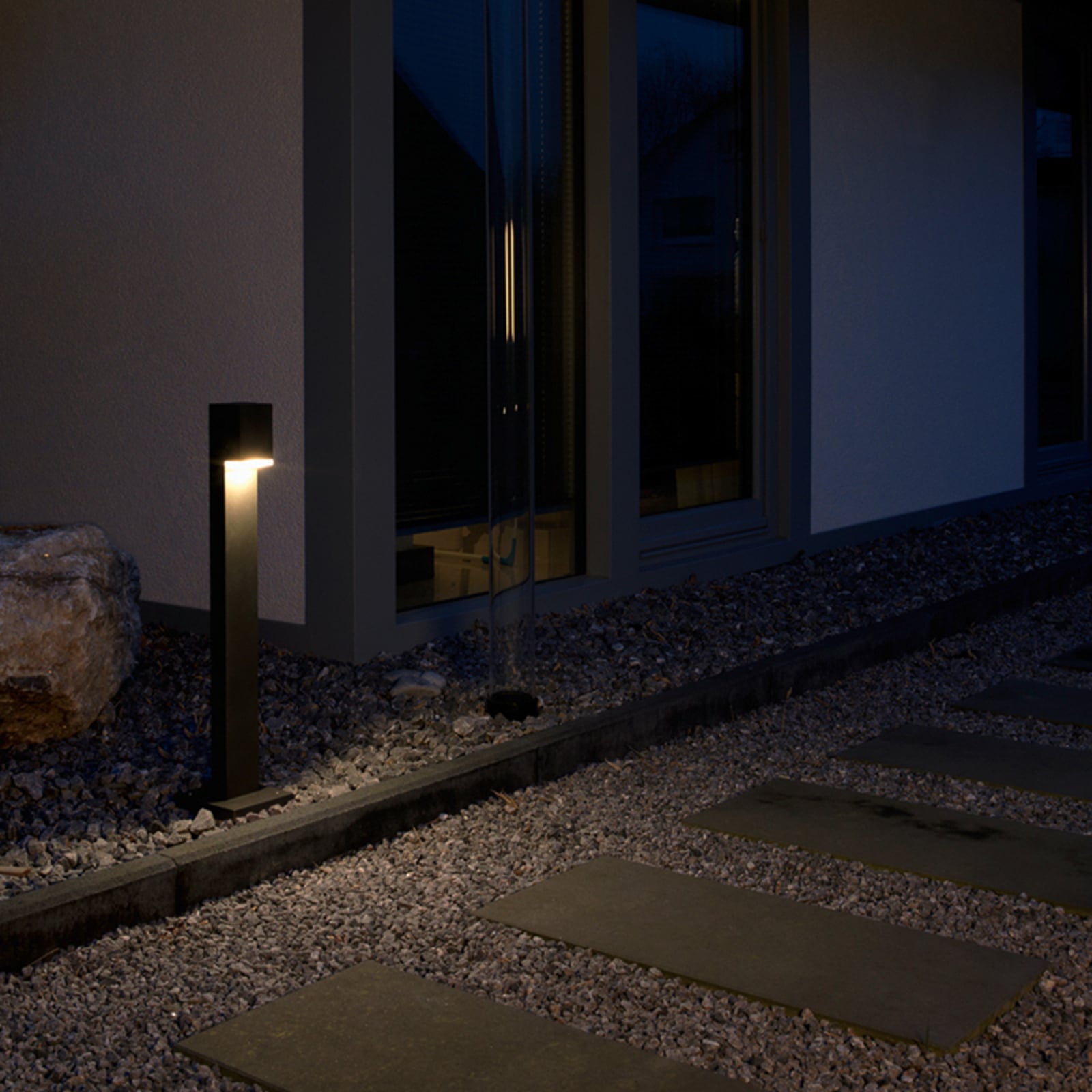 LED pullertlys Lexian antrasitt detalj og materiale
