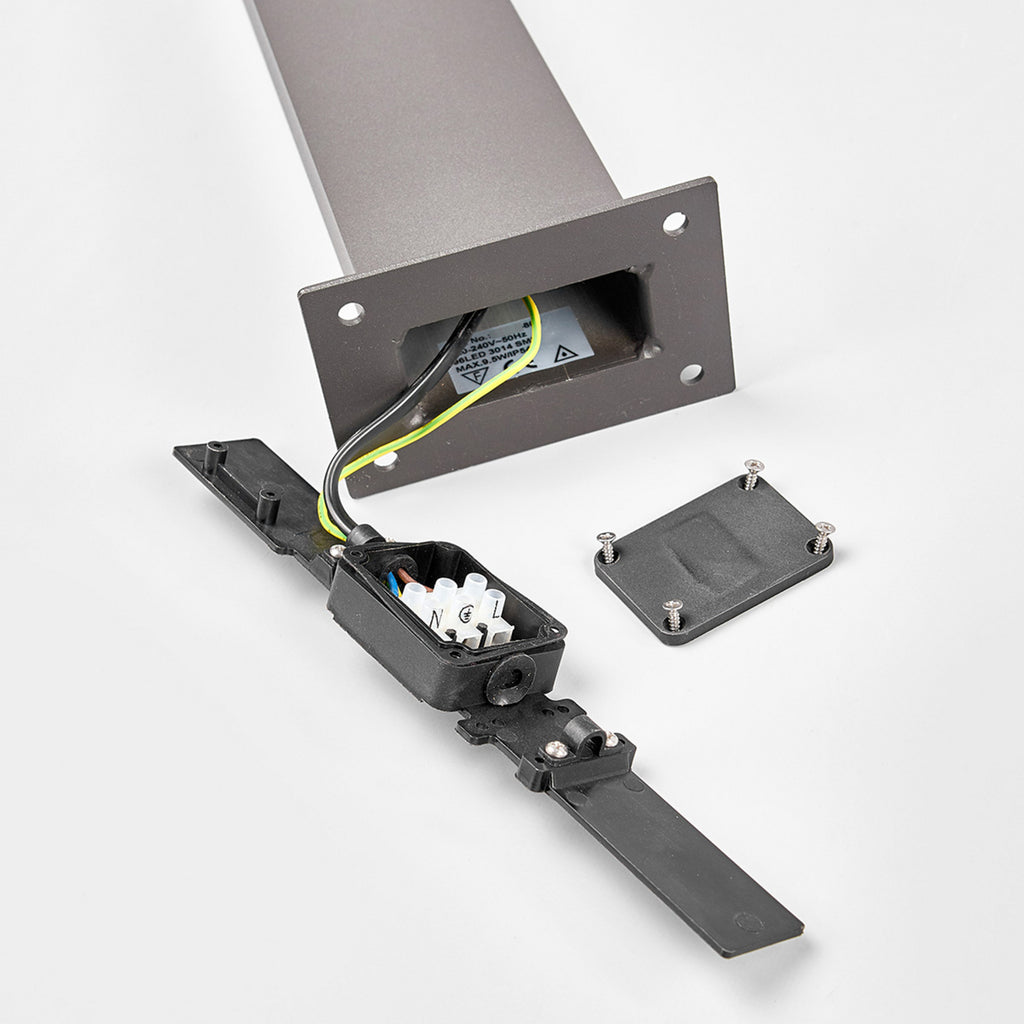 LED pullertlys Marius med bevegelsessensor 80 cm grafitt sideprofil