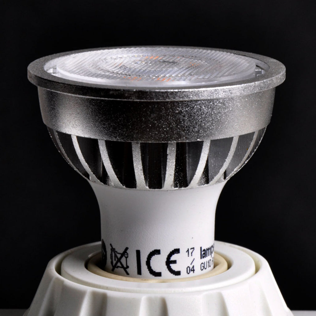 Detalj av LED-reflektor GU10 5W klar 420 lm 55° varmhvit - Lindby
