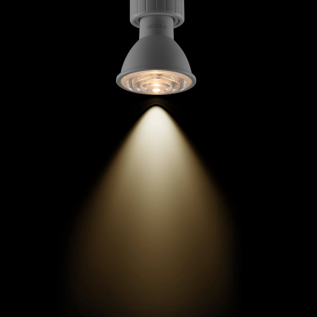 Montert LED reflektor GU10 6W 2700K dimbar 10° Ra90 hvit - SEGULA i tak