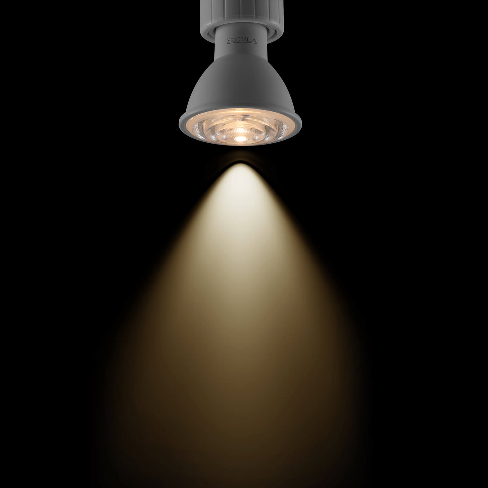 Montert LED reflektor GU10 6W 2700K dimbar 10° Ra90 hvit - SEGULA i tak