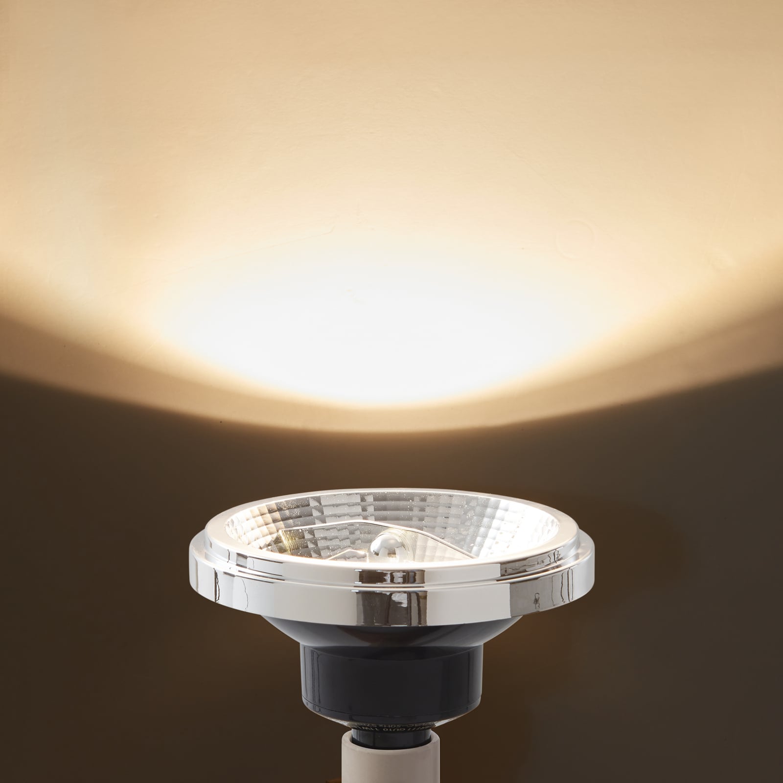 LED reflektorpære GU10 ES111 11W dim-to-warm 3000K - Arcchio nærbilde