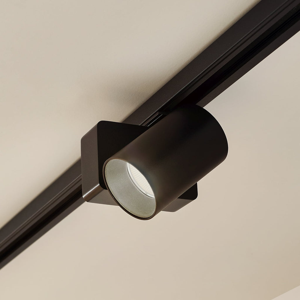 LED skinnespot Linaro/Brinja svart aluminium forfra