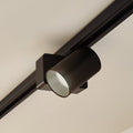 LED skinnespot Linaro/Brinja svart aluminium forfra