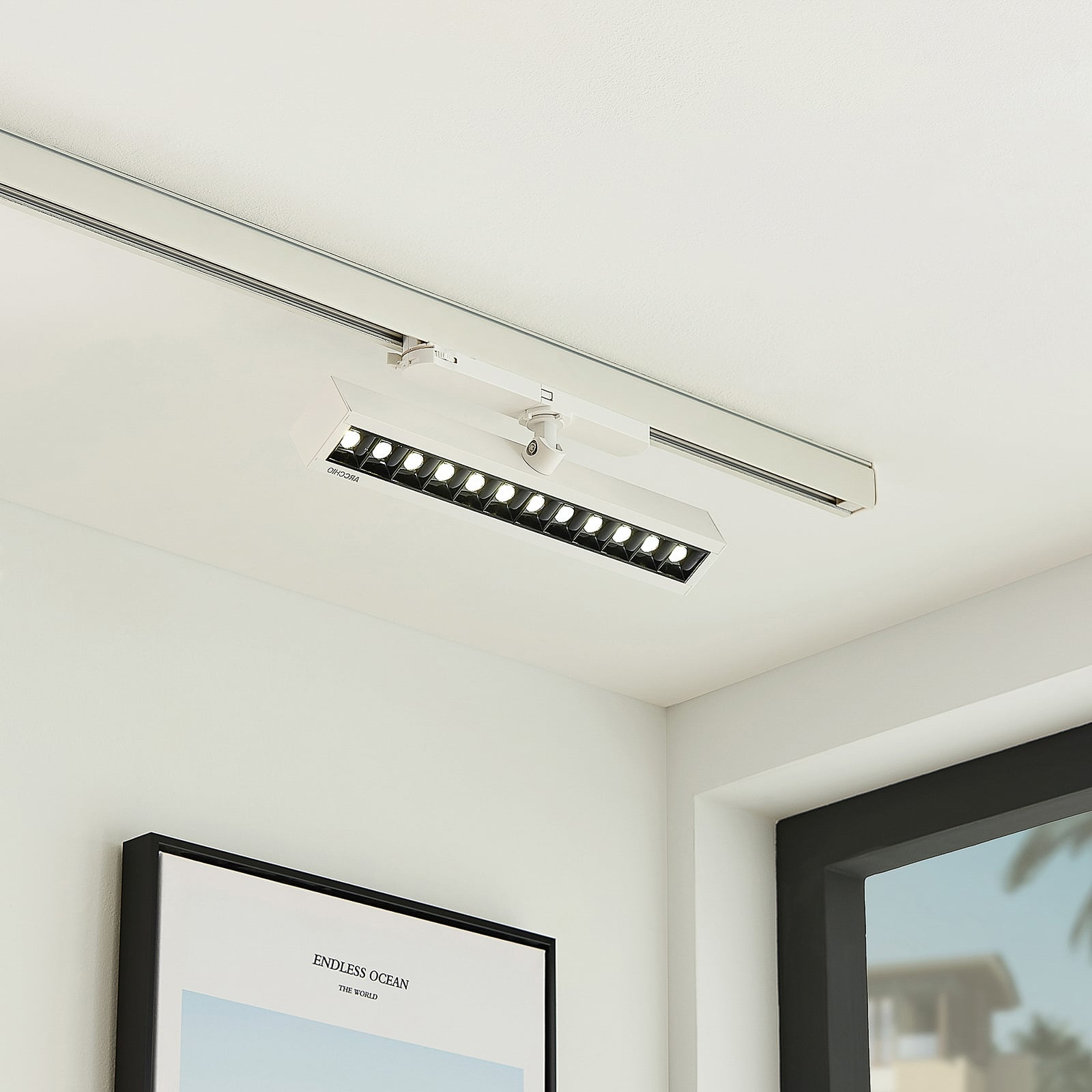 LED skinnespot Millay 3-fase svingbar hvit 26W 4000K bakside