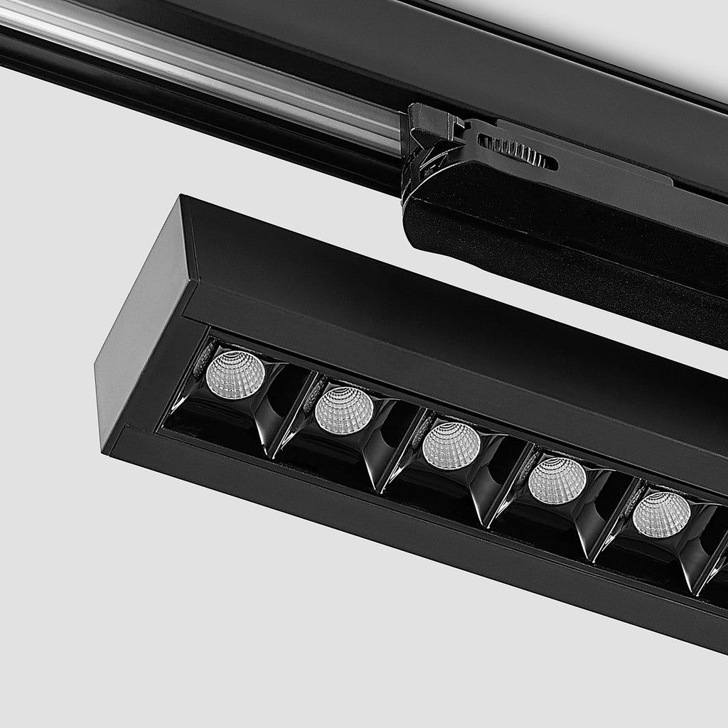 LED-skinnespot Millay svart lysretning