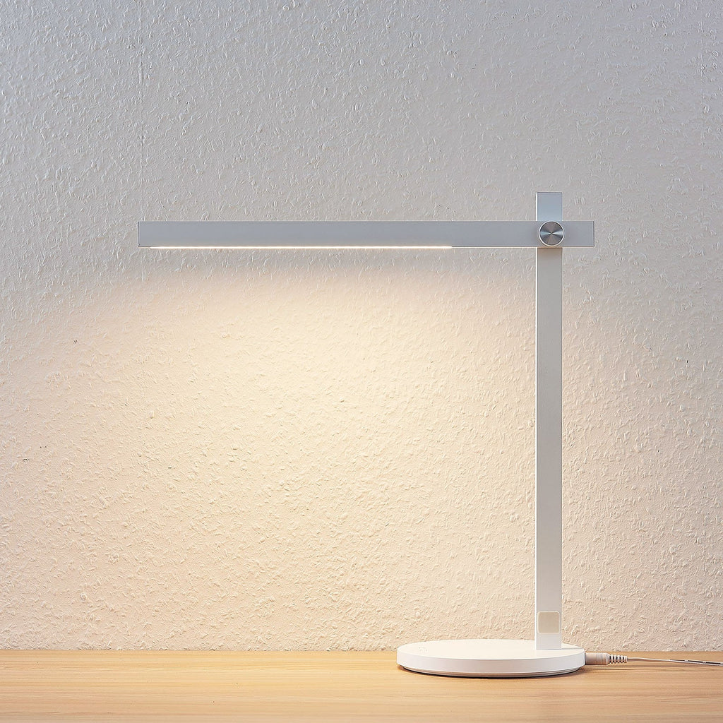 Detalj av LED skrivebordslampe Loretta dimbar hvit 43 cm CCT