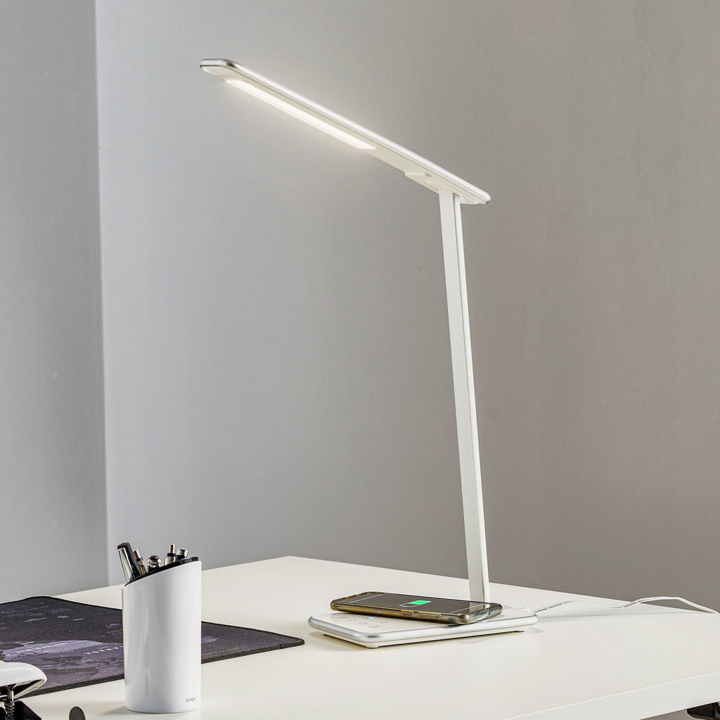 LED skrivebordslampe Orbit dimbar induksjonslading sølv - Aluminor forfra