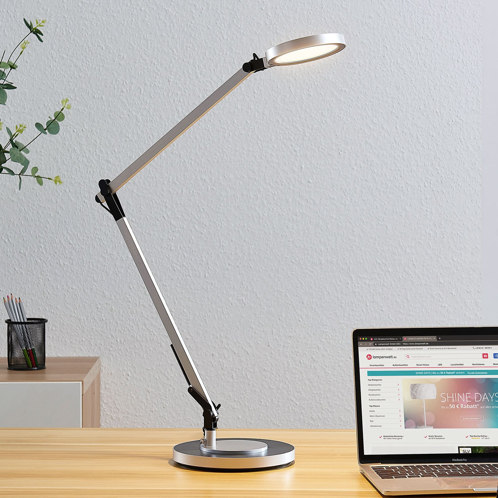 LED skrivebordslampe Rilana dimbar justerbar sølv 10W forfra