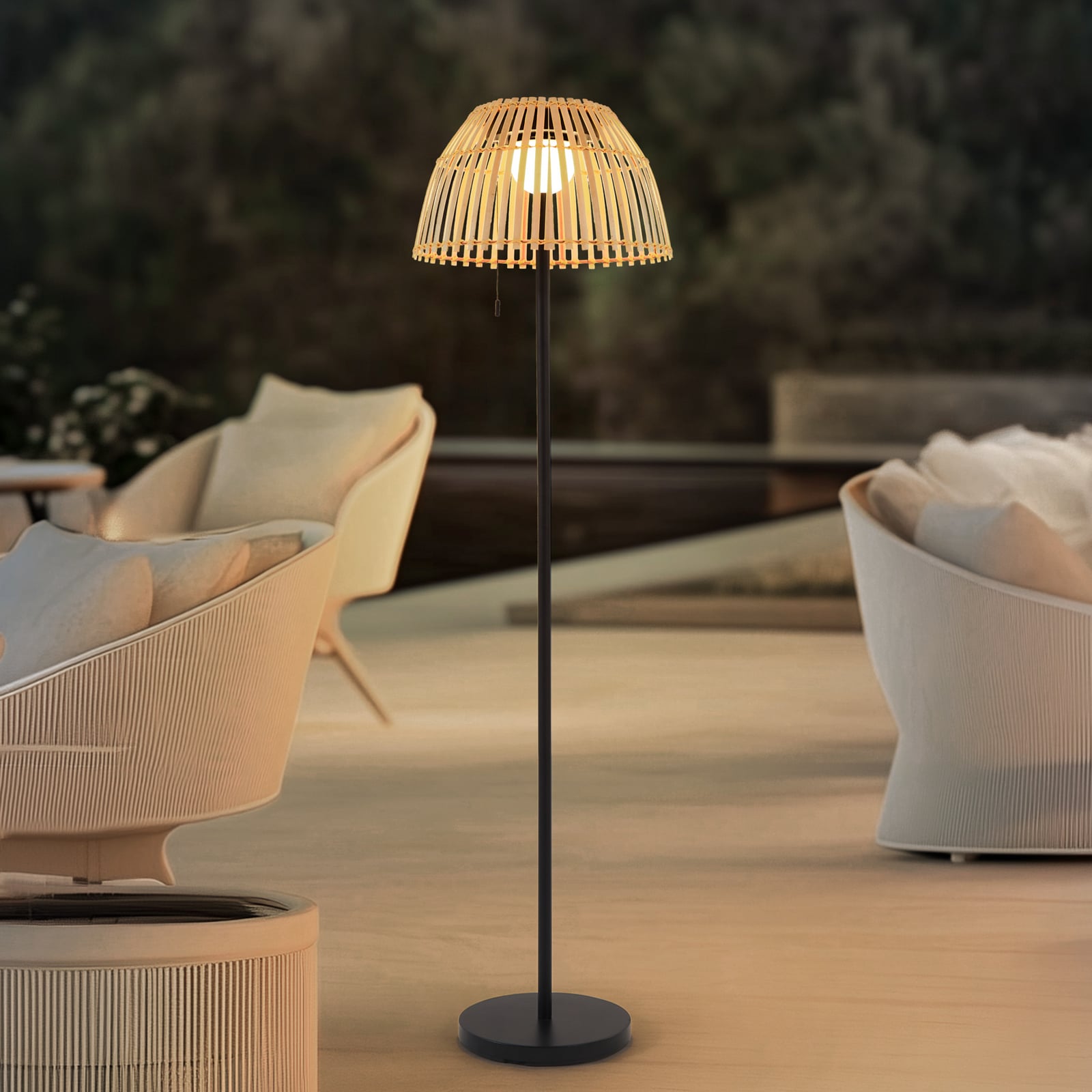 LED solcelle-gulvlampe Eligio bambus forfra