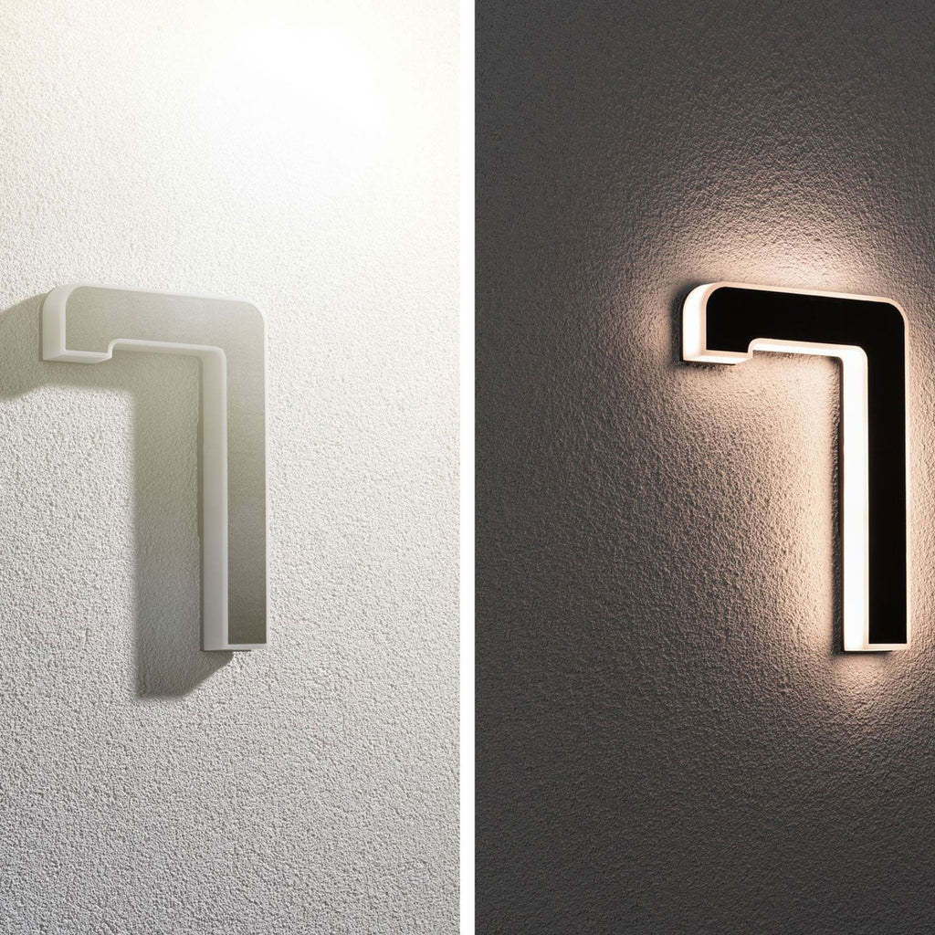 LED solcelle-husnummer 7 svart plast IP44 - Paulmann montert på vegg