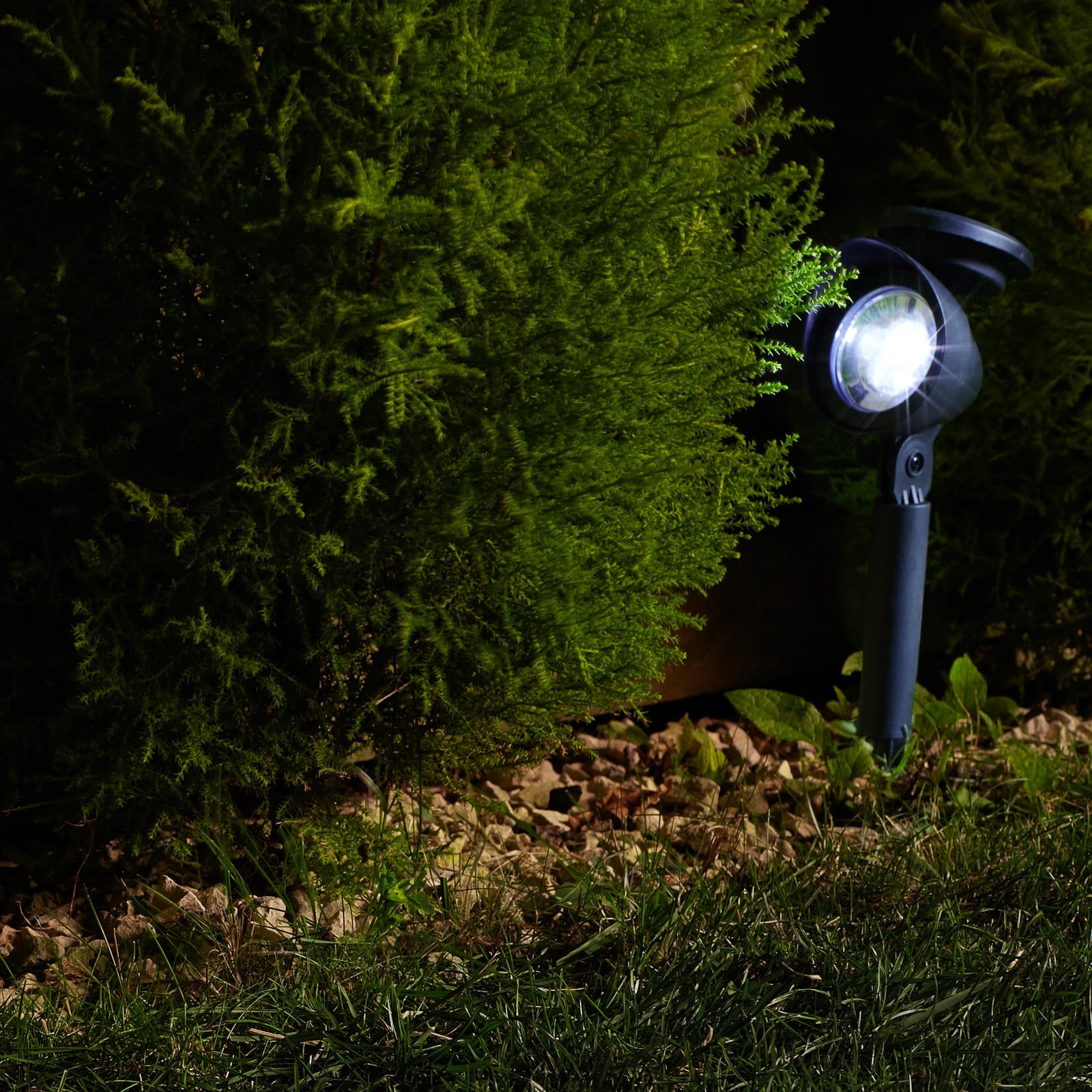 LED solcelle jordspydspot Prima 4-pk IP44 detalj av justerbar spot