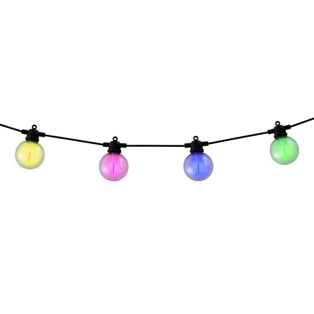 LED solcelle-lyslenke CADENA RGB 10 lys 10 m IP44 montert på terrasse