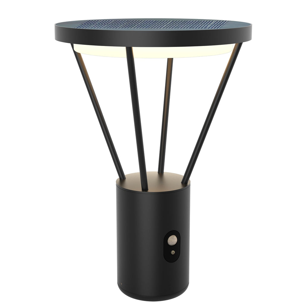 LED solcelle pullertlys Elario med bevegelsessensor svart på terrasse