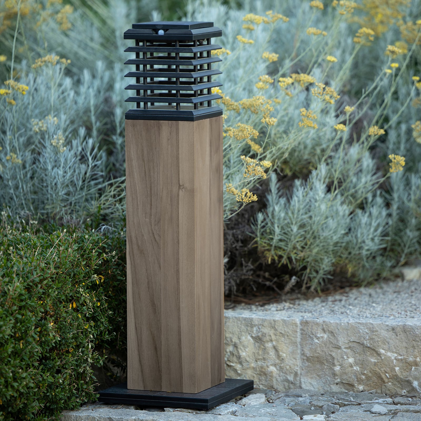LED solcelle pullertlys Tekura dimbar teak grå IP55 bakside