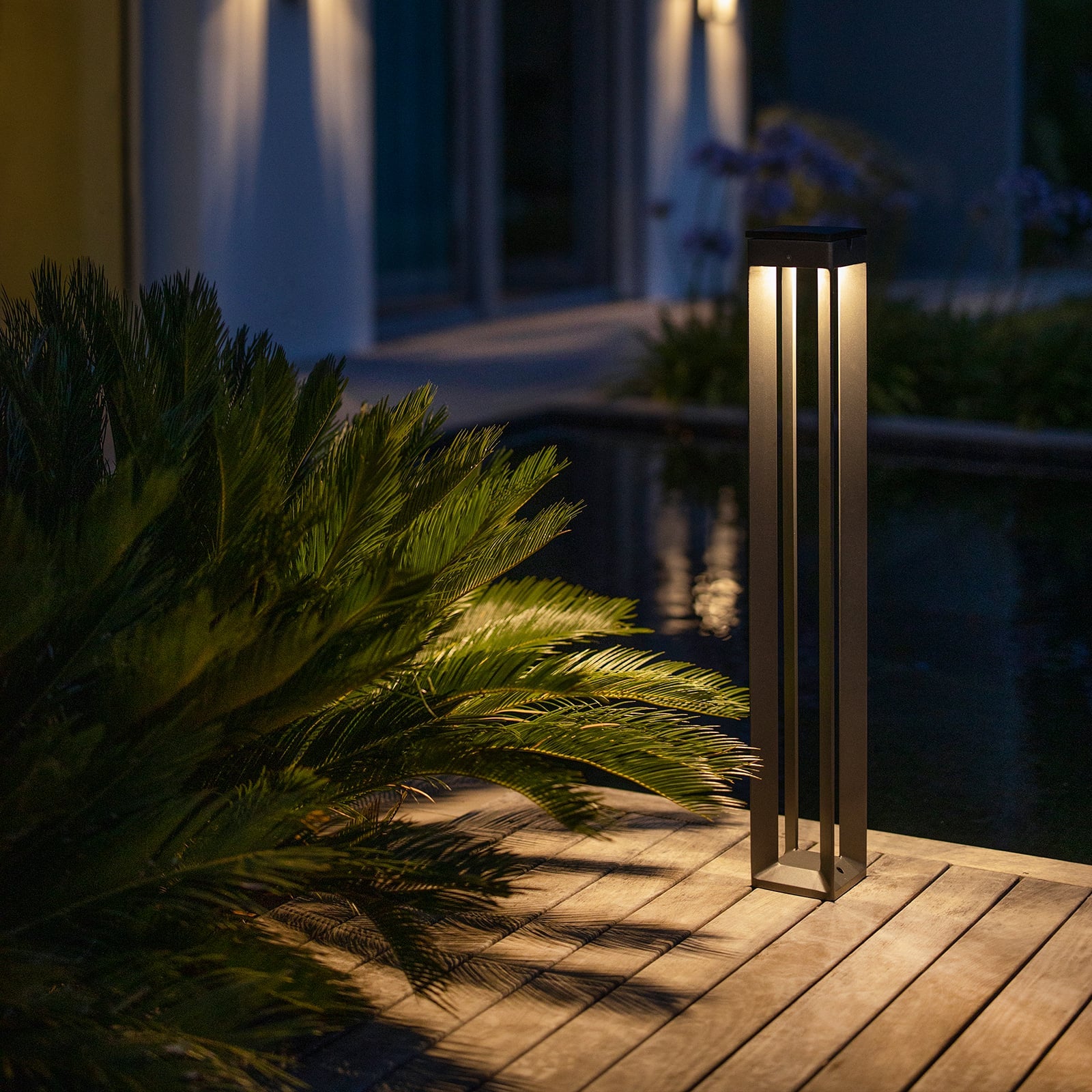 LED solcelle sti-lampe Borne dimmer og USB-kabel inkludert