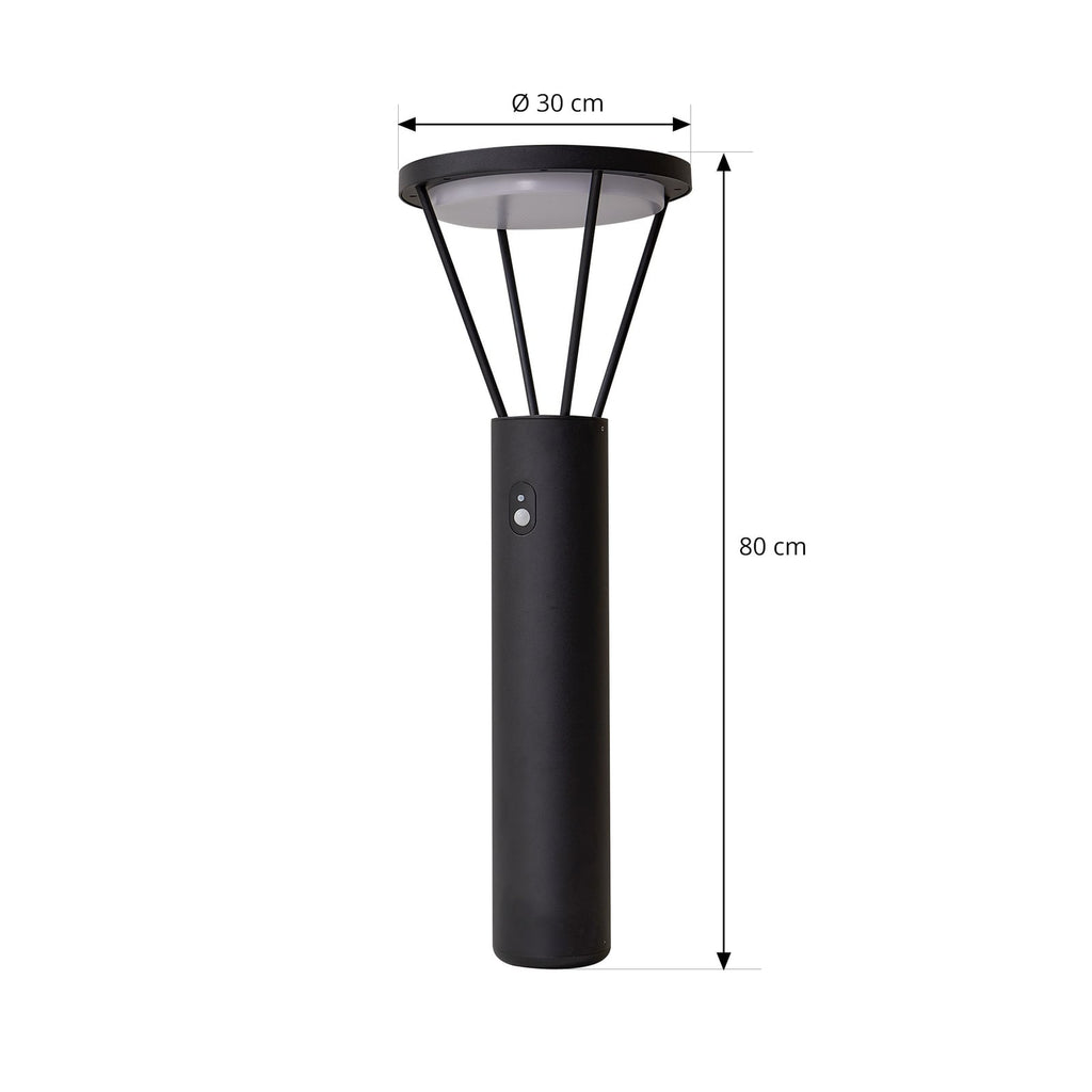 Nærbilde av aluminiumsmateriale på LED solcelle sti-lampe Elario