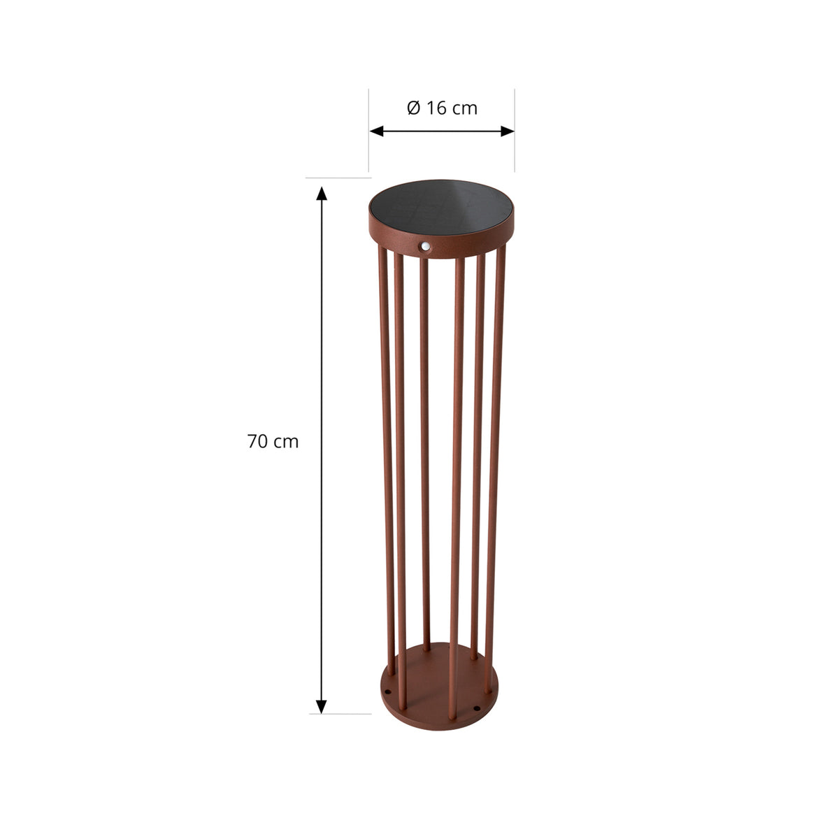 LED solcelle sti-lampe Evelis montert i hagegang
