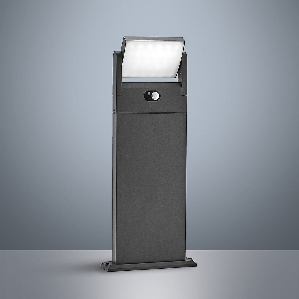 LED solcelle sti-lampe Novalie mørkegrå IP54 lys i mørket