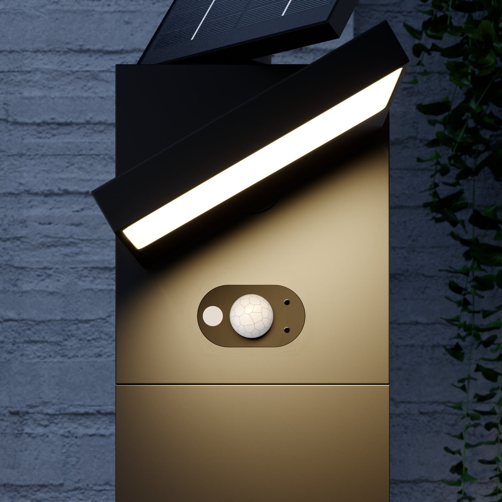 LED solcelle sti-lampe Silvan med bevegelsessensor grafitt montert i hage