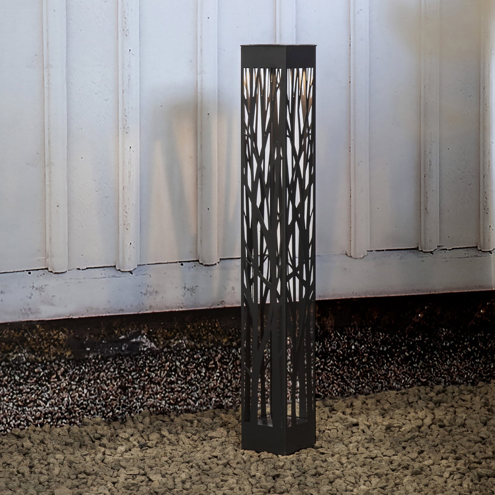 LED solcelle sti-lampe Siranna med skumringssensor front