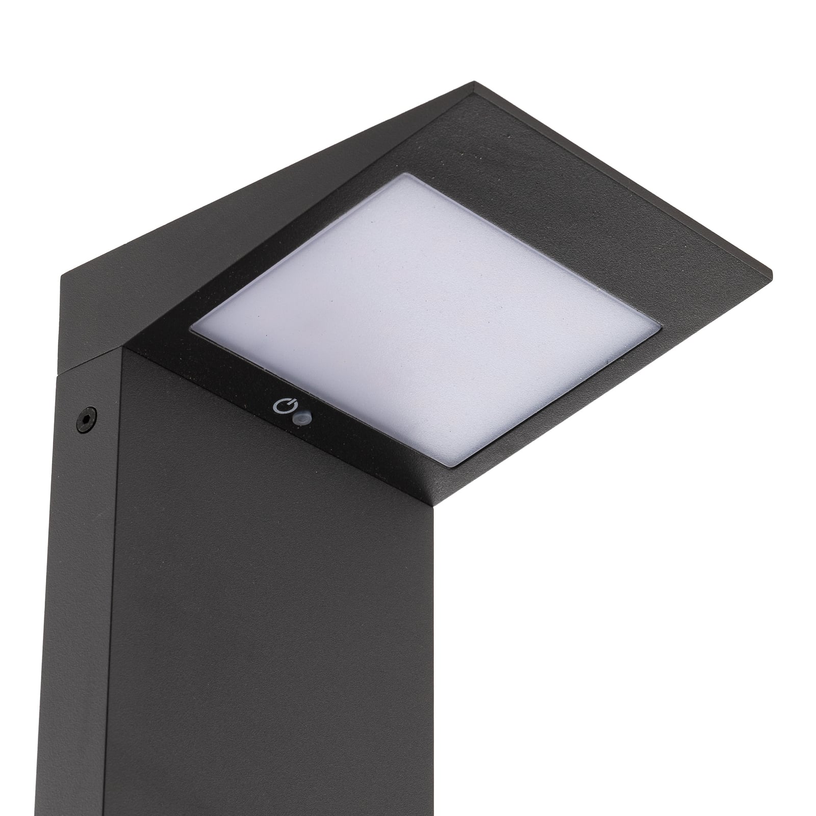 LED solcelle sti-lampe Soleil antrasitt montert i hage